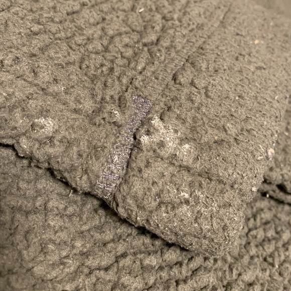 Aerie xs green teddy bear Sherpa sweater pullover olive army snap - Picture 4 of 7